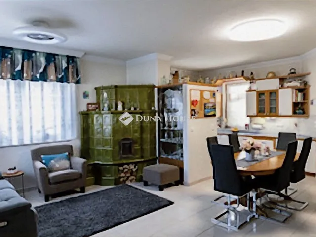 Eladó ház Dunakeszi 224 nm