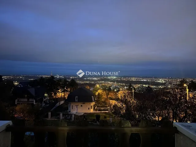 Eladó ház Budapest III. kerület 172 nm