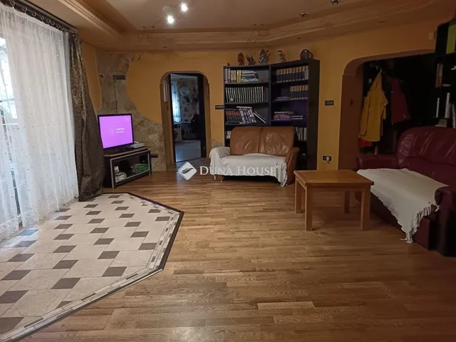 Eladó ház Halásztelek 481 nm