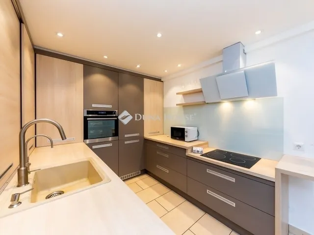 Eladó lakás Budapest VII. kerület 129 nm