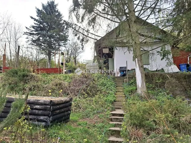 Eladó telek Dunabogdány 1766 nm