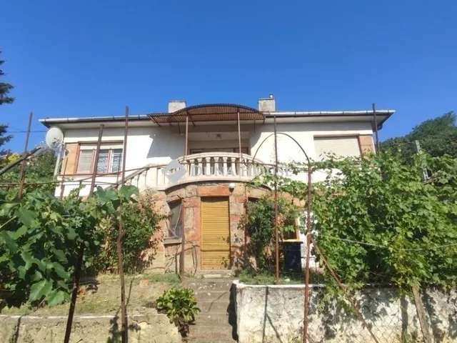 Eladó ház Budapest III. kerület 90 nm