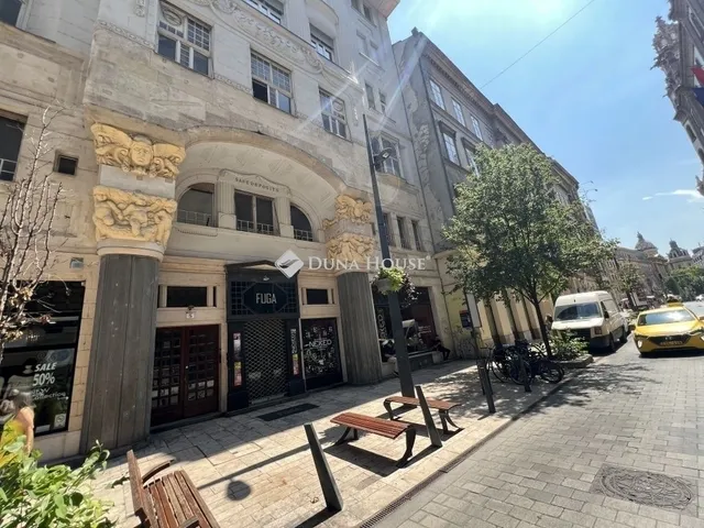 Eladó lakás Budapest V. kerület 59 nm