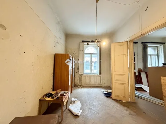 Eladó lakás Budapest VI. kerület 88 nm