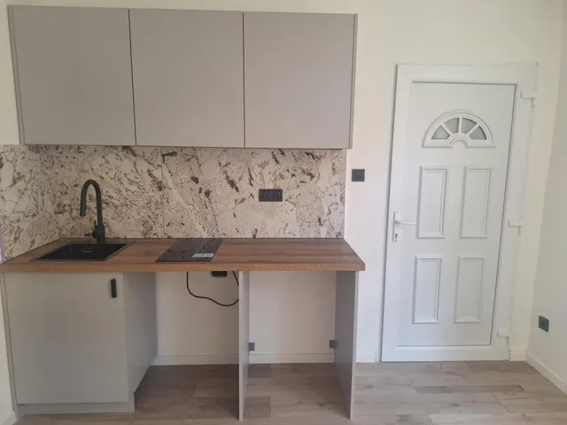 Eladó lakás Budapest VI. kerület 20 nm