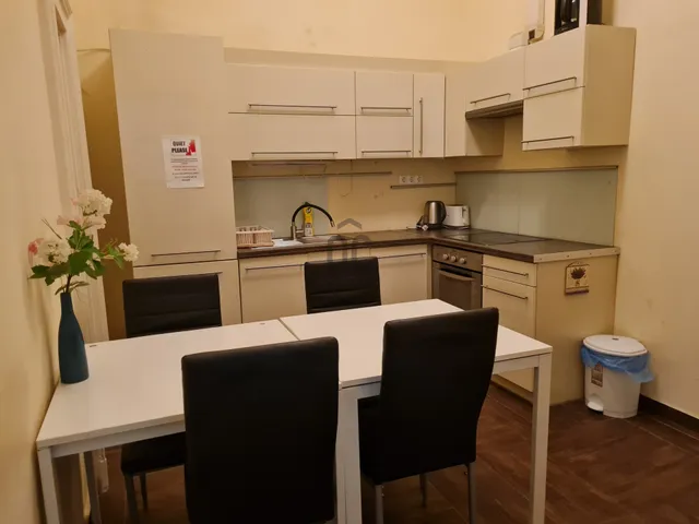 Eladó lakás Budapest VI. kerület 68 nm