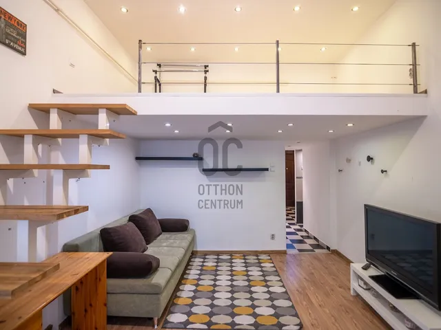 Eladó lakás Budapest VIII. kerület, Auróra utca 25 nm