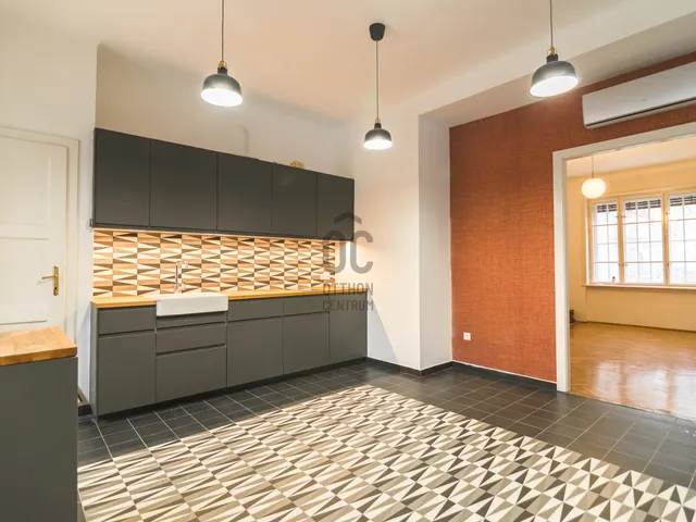 Eladó lakás Budapest I. kerület 73 nm