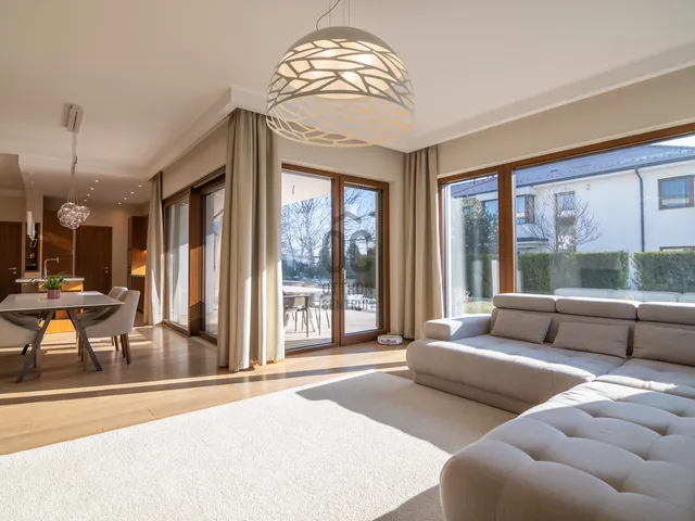 Eladó ház Budapest XI. kerület, Madárhegy 323 nm