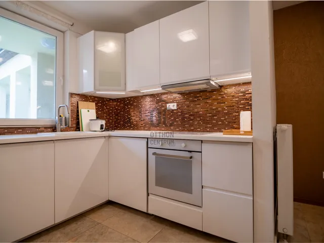 Eladó lakás Budapest VI. kerület 76 nm