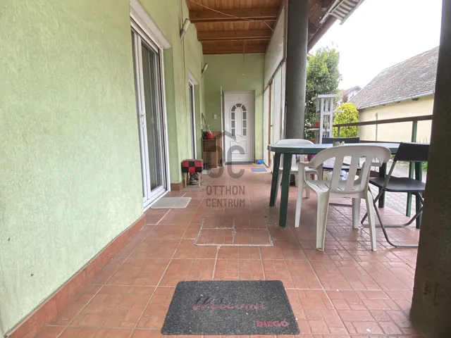 Eladó ház Tordas 165 nm