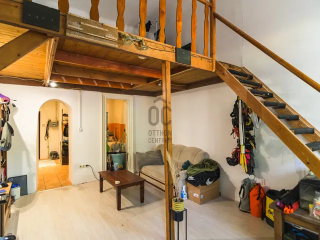 Eladó lakás Budapest VIII. kerület, Nagy Fuvaros utca 34 nm
