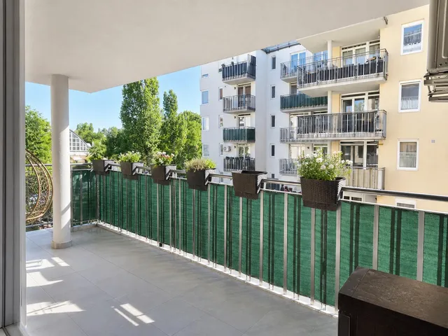 Eladó lakás Budapest X. kerület, Laposdűlő 70 nm