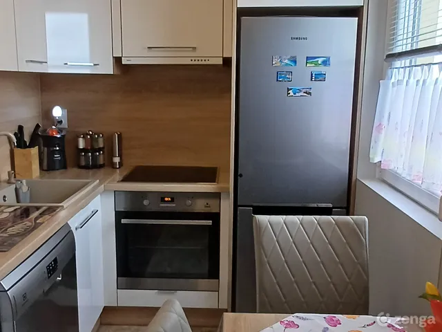 Eladó lakás Pécs, Kertváros 63 nm