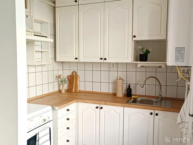 Kiadó lakás Sopron, Belváros külső 44 nm