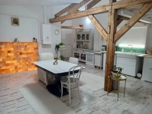 Kiadó lakás Budapest VI. kerület, Nagykörúton belüli terület, Dessewffy 60 nm