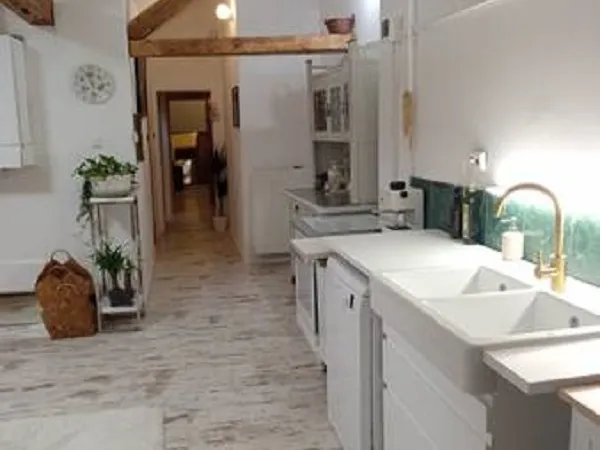 Kiadó lakás Budapest VI. kerület, Nagykörúton belüli terület, Dessewffy 60 nm