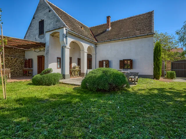 Eladó ház Petőháza 105 nm