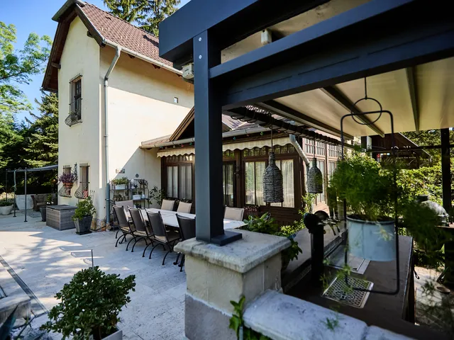 Eladó ház Sopron, Fenyves sor 350 nm