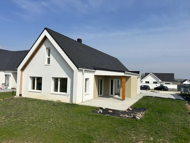 Eladó ház Fertőszéplak, Arany János utca 42 150 nm