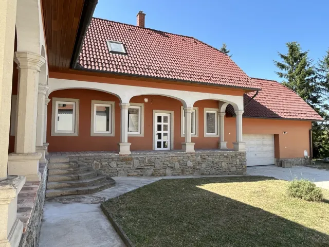 Eladó ház Lövő 431 nm
