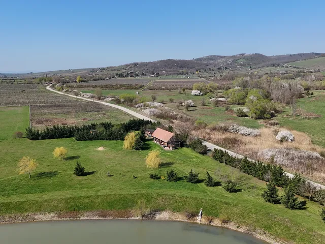Eladó telek Harka 35748 nm