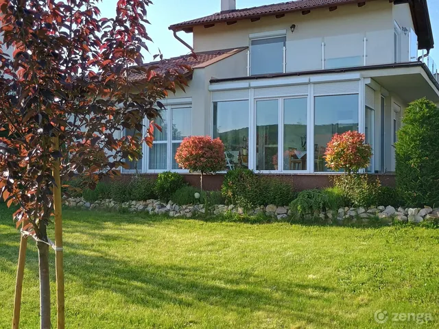Eladó ház Nagykovácsi 228 nm