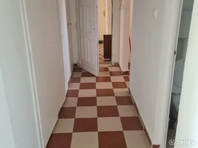 Eladó lakás Szolnok, Belváros 56 nm