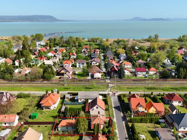 Eladó ház Balatonmáriafürdő 83 nm
