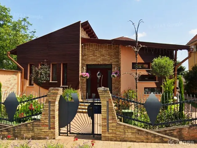 Eladó ház Nagykőrös, Temetőhegy 142 nm