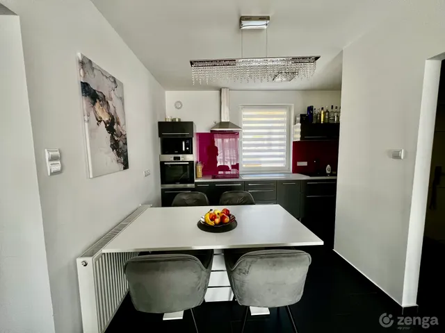Eladó lakás Gyömrő 71 nm
