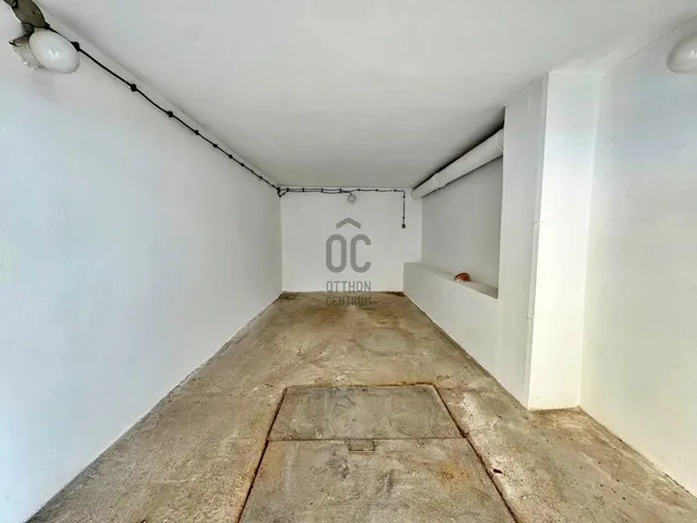 Eladó garázs Budapest I. kerület 18 nm