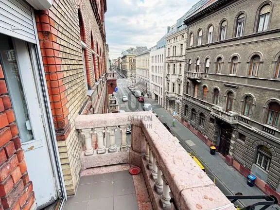 Eladó lakás Budapest VI. kerület 104 nm