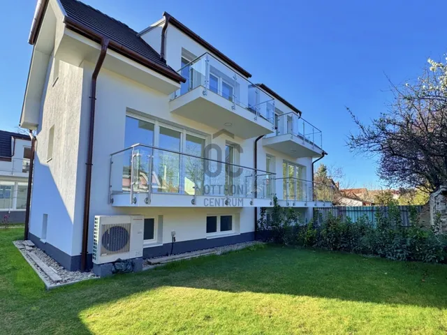 Eladó lakás Budapest XIX. kerület, Kertváros 100 nm