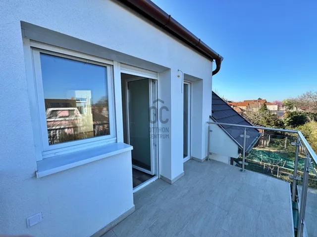 Eladó lakás Budapest XIX. kerület, Kertváros 100 nm