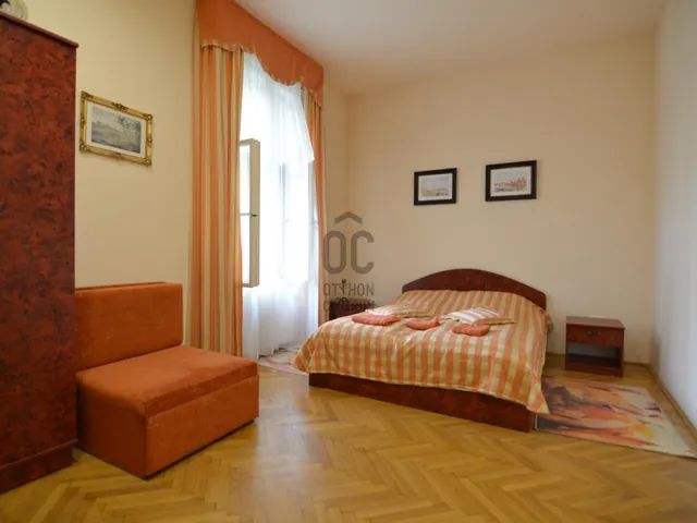 Eladó kereskedelmi és ipari ingatlan Balatonföldvár 339 nm