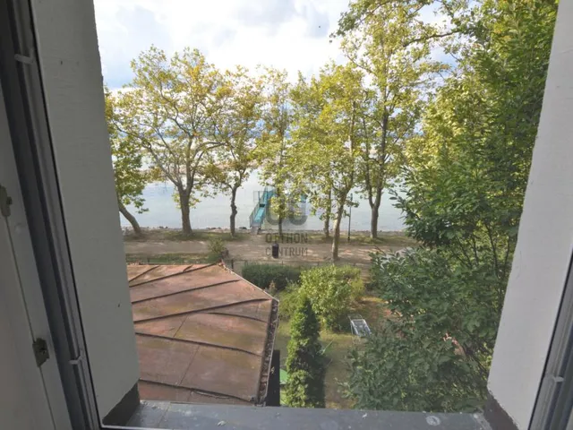 Eladó kereskedelmi és ipari ingatlan Balatonföldvár 339 nm