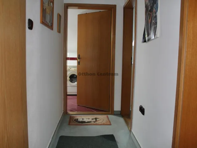 Eladó kereskedelmi és ipari ingatlan Budapest XX. kerület, Pesterzsébet 610 nm