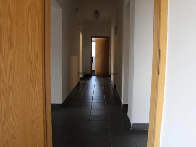 Eladó kereskedelmi és ipari ingatlan Budapest XX. kerület, Pesterzsébet 610 nm