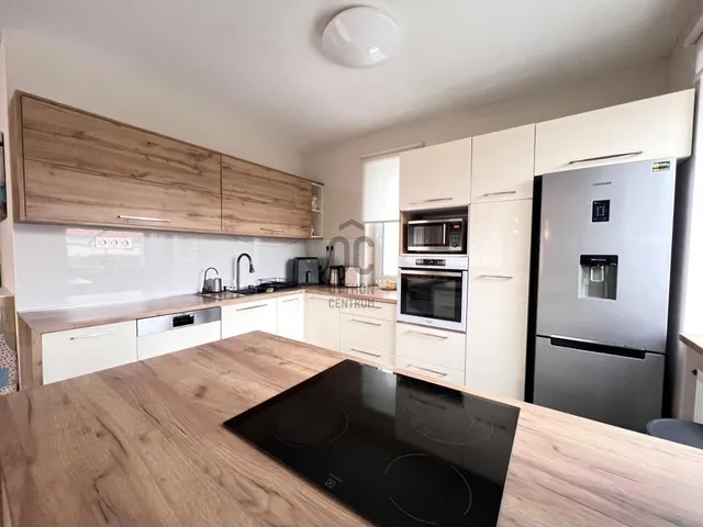 Eladó ház Budapest XVIII. kerület, Bélatelep 137 nm