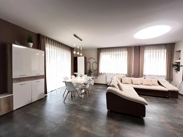 Eladó ház Budapest XVIII. kerület, Bélatelep 137 nm