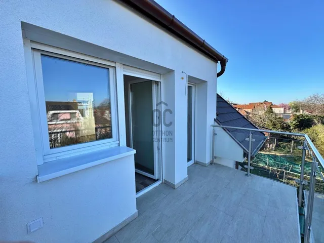 Eladó lakás Budapest XIX. kerület, Kertváros 100 nm