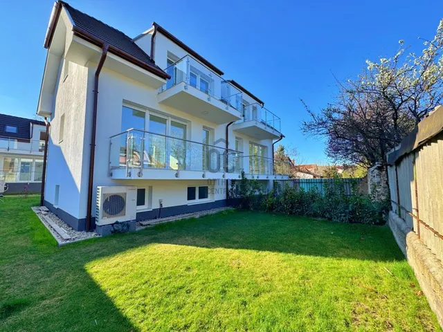 Eladó lakás Budapest XIX. kerület, Kertváros 100 nm