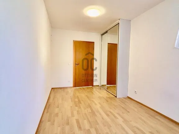 Eladó lakás Budapest III. kerület, Békásmegyer 97 nm