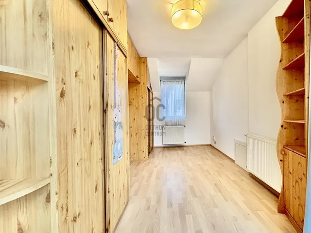 Eladó lakás Budapest III. kerület, Békásmegyer 97 nm