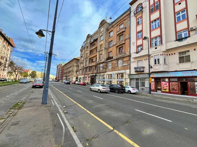 Eladó lakás Budapest VIII. kerület 130 nm