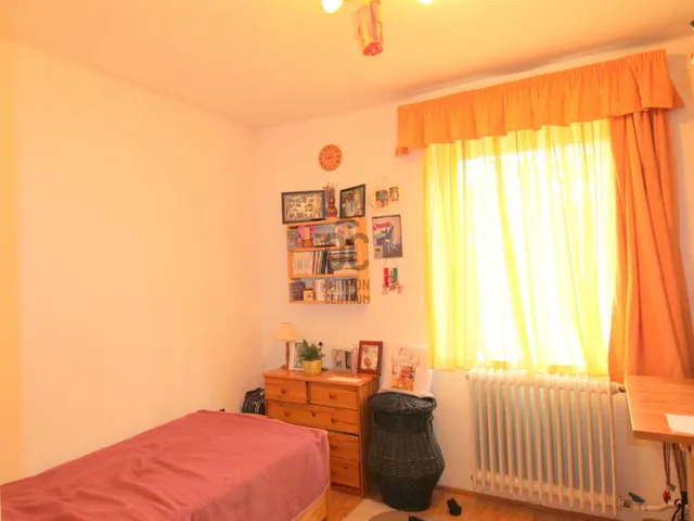 Eladó ház Pécel 180 nm