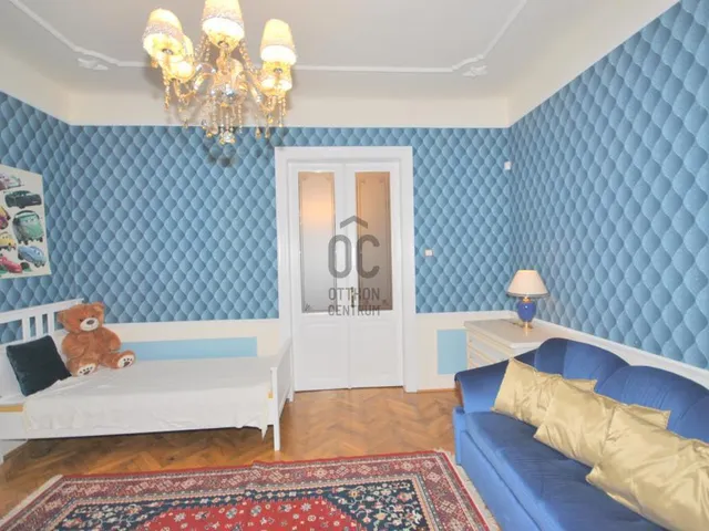 Eladó ház Budapest XVII. kerület, Alsó-Rákoshegy 193 nm