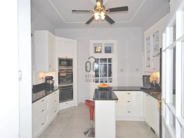 Eladó ház Budapest XVII. kerület, Alsó-Rákoshegy 193 nm