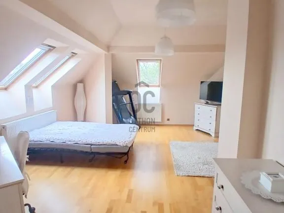 Eladó ház Budapest XVII. kerület, Alsó-Rákoshegy 193 nm